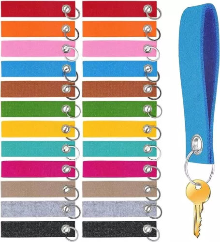 Vilt sleutelhangers - handgemaakt - 24 stuks - veelzijdig