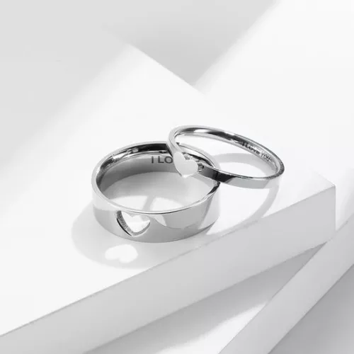 Merkloos Kristallen knuffelring - Verstelbare zilveren knuffelring - Liefdevol ontwerp - Origineel cadeau voor haar bij speciale gelegenheden. (8721085236512)